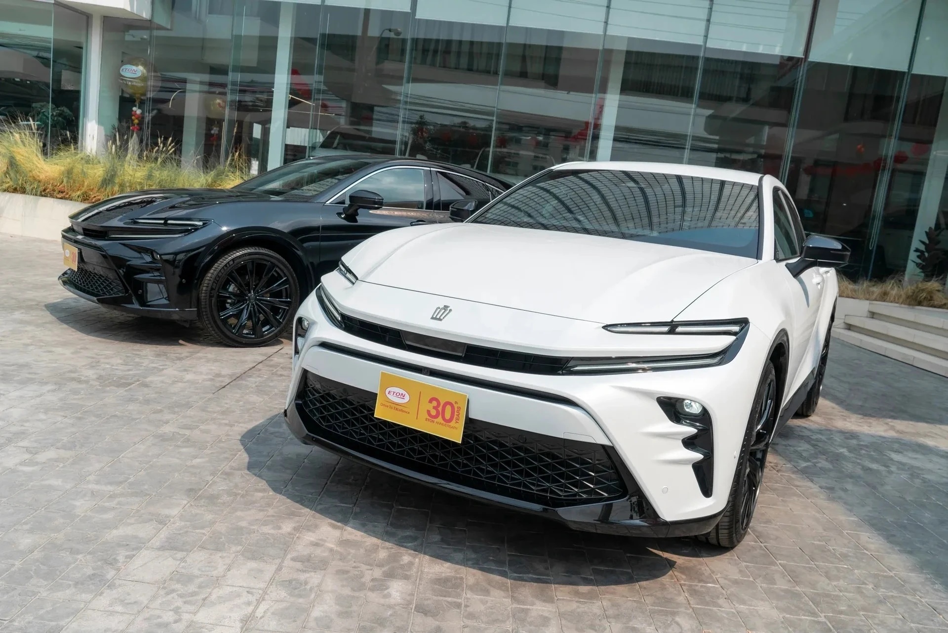 Toyota Crown Sport, Toyota Crown Sport 2024, SUV hạng sang, SUV Nhật Bản, Ferrari Purosangue, Giá bán Toyota Crown Sport
