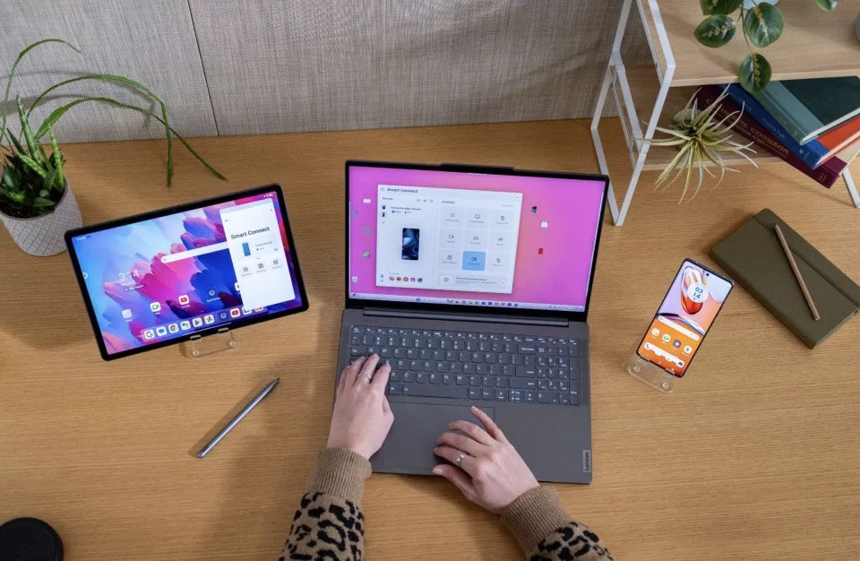 Smart Connect, Lenovo, Motorola, Quản lý đa thiết bị, Chuyển đổi liền mạch, Share Hub, MWC 2024