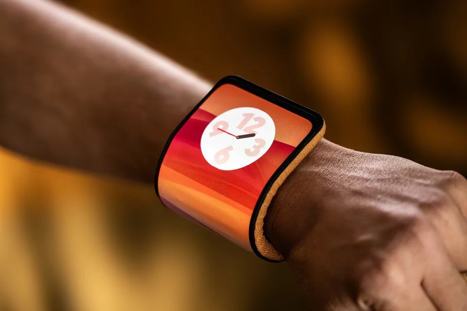 Smart Connect, Lenovo, Motorola, Quản lý đa thiết bị, Chuyển đổi liền mạch, Share Hub, MWC 2024