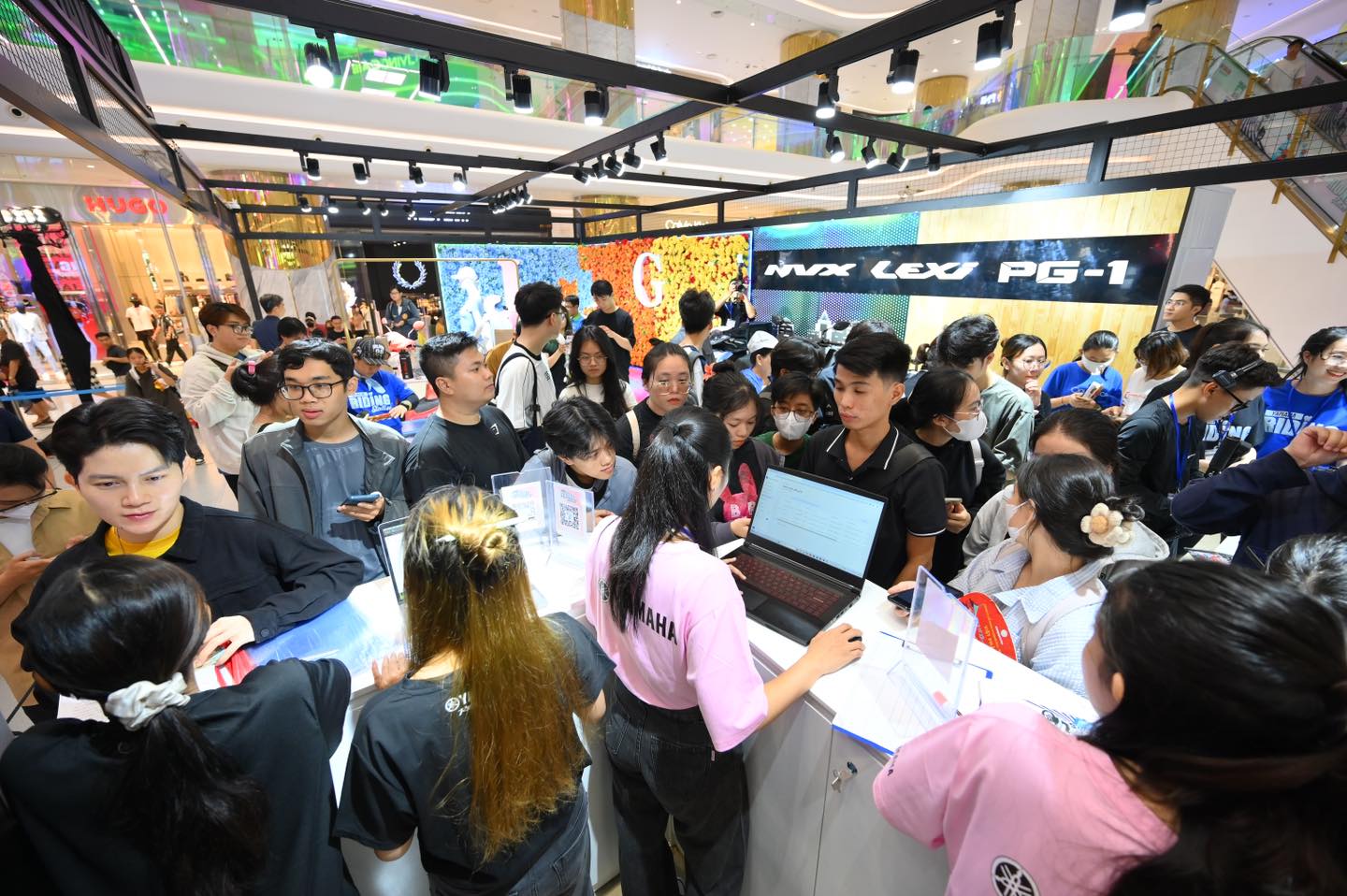 Hàng Ngàn Đăng Ký Mượn Xe Trong Thời Gian Ngắn