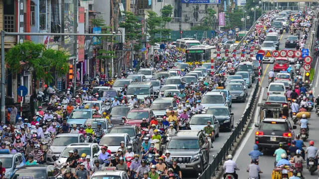 Kinh nghiệm lái xe ô tô trong thành phố lớn
