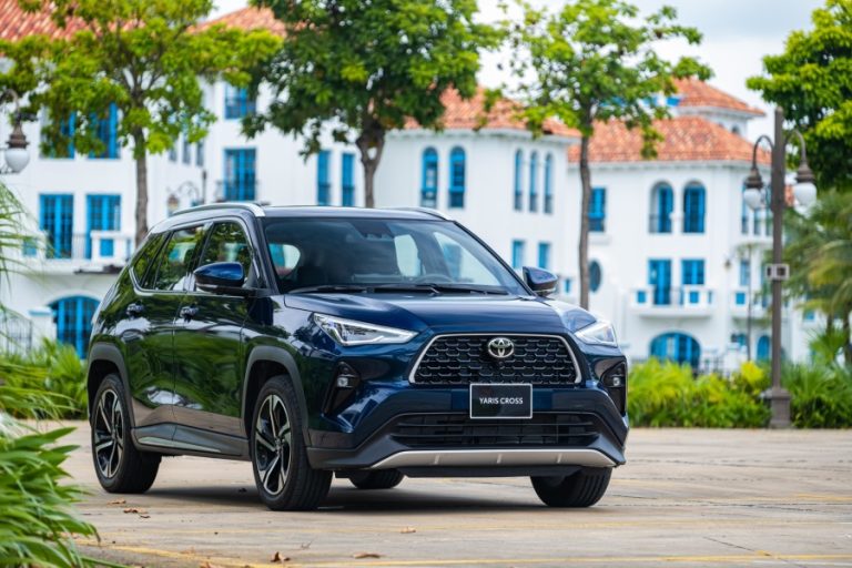 Giá lăn bánh Toyota Yaris Cross 2024 mới nhất