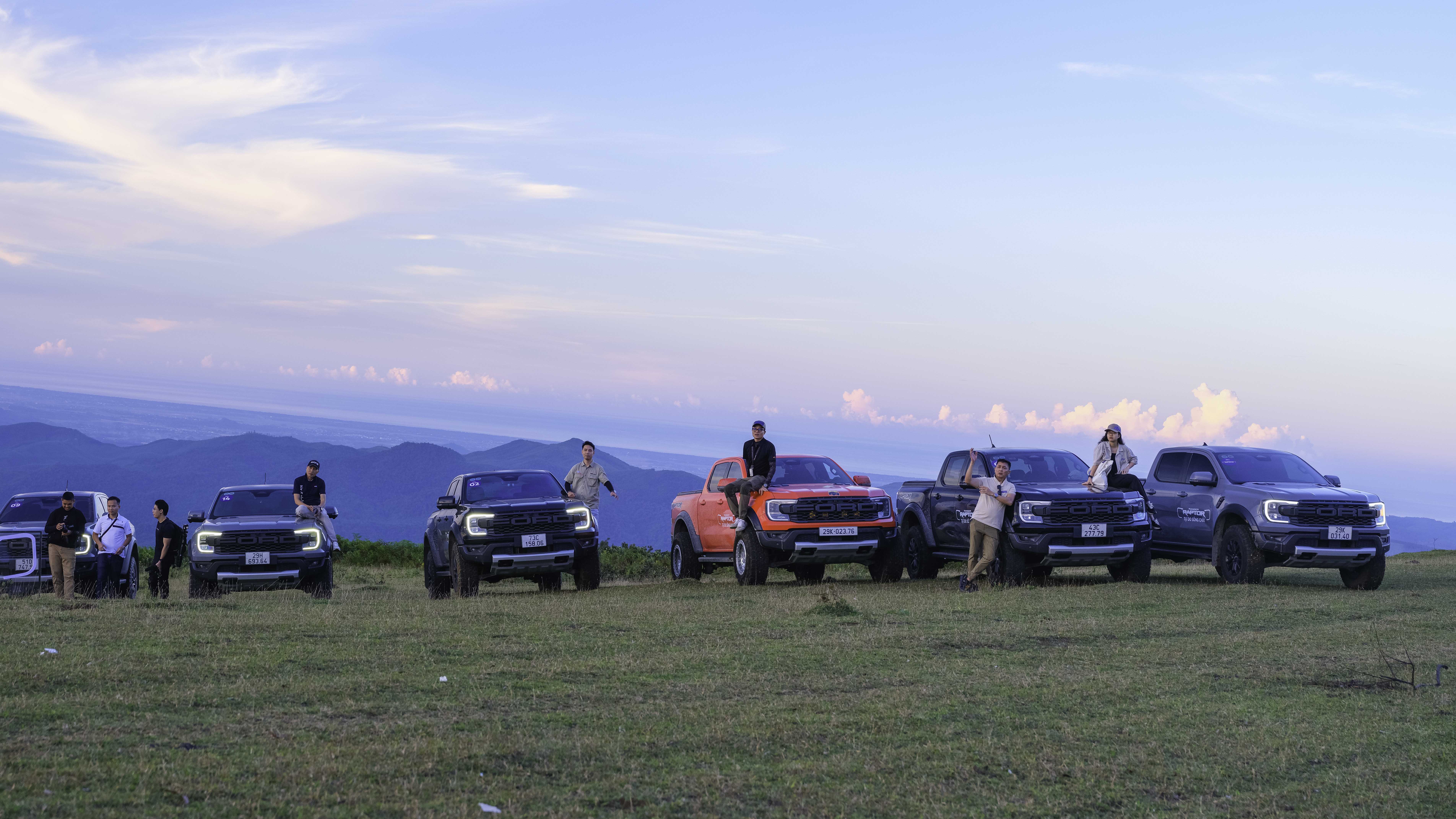 Ford Ranger Raptor - Khẳng định phong cách tự do sống chất