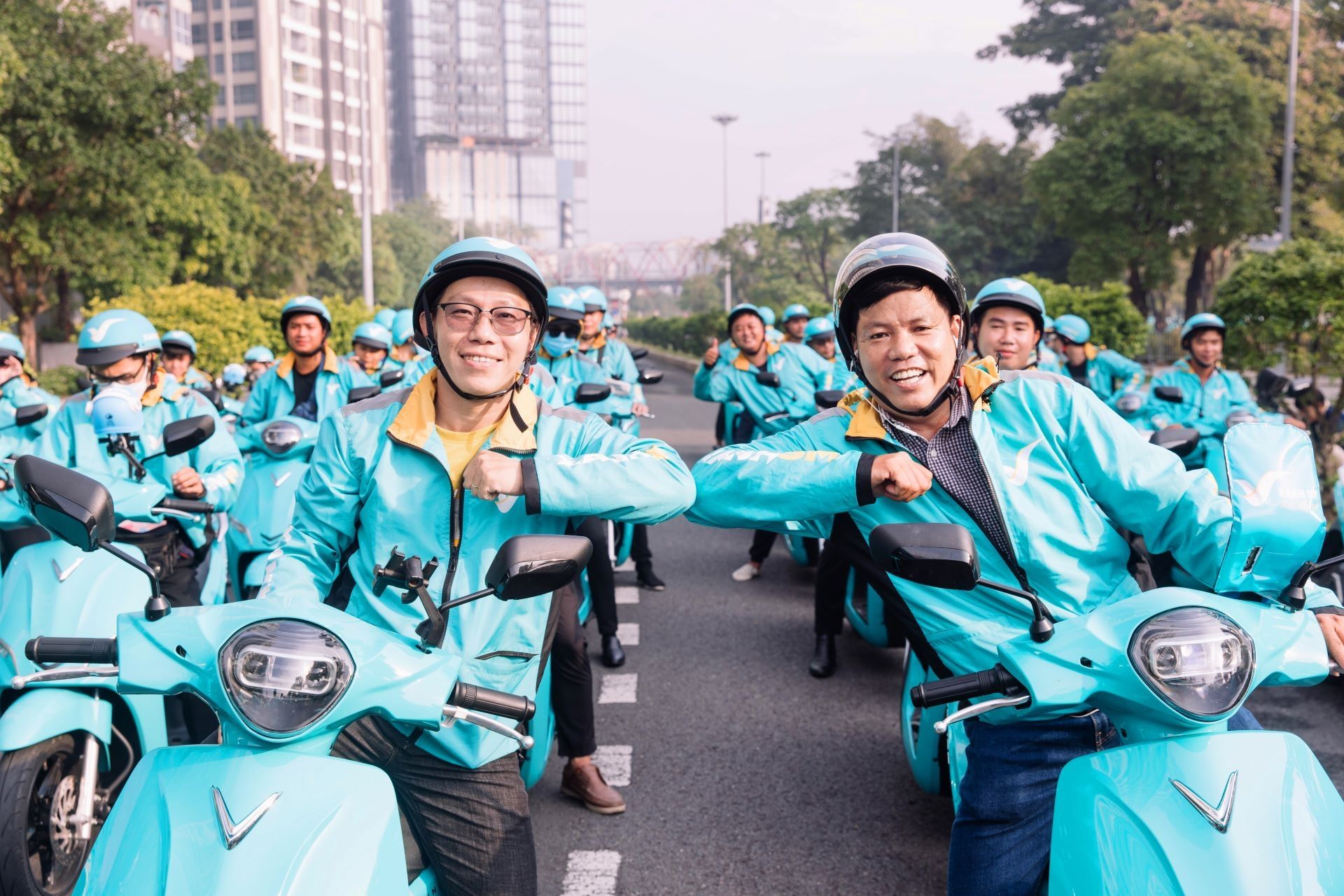 Tài xế công nghệ chuyển sang xe điện, giảm chi phí, thu nhập cao hơn