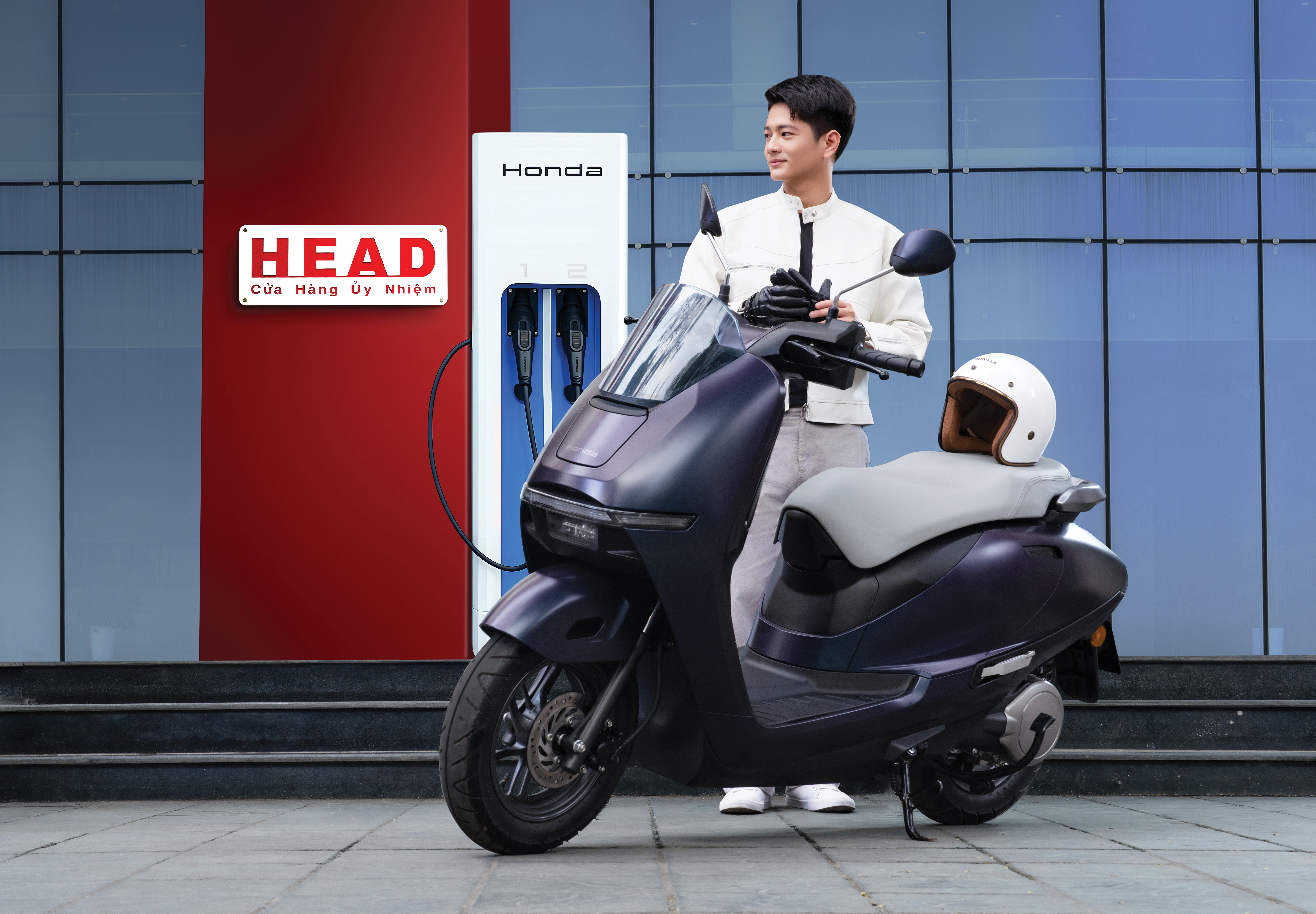 Honda Chính Thức Mở Bán CUV e: Và UC3, Đồng Thời Triển Khai Hệ Thống Đổi Pin Và Sạc Pin Tại Việt Nam